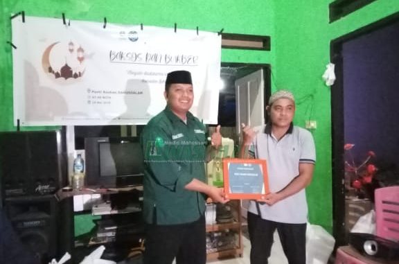 Gambar HMJ KPI UIN Alauddin Gelar Baksos dan Buka Bersama Anak Panti